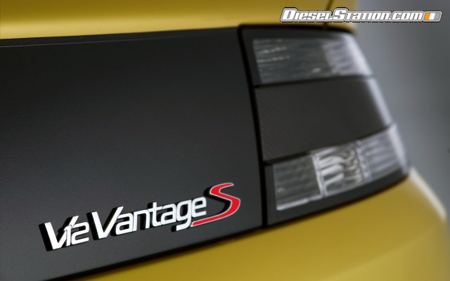 Aston Martin V12 Vantage S 2014 Widescreen Picture #20 Aston Martin V12 Vantage S 2014 Widescreen Picture #20